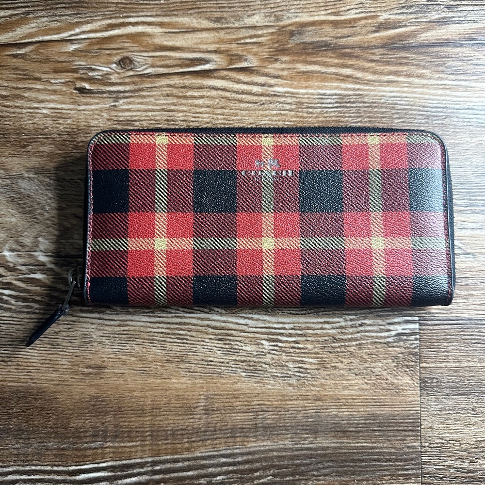 Coach Accordion Large Zip Wallet Tartan Plaid